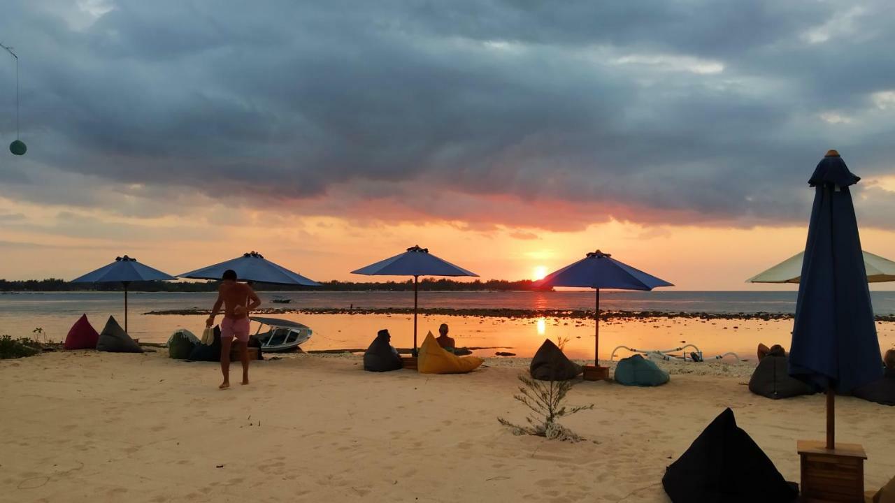 Sunset Beach Bungalow Гили Мено Екстериор снимка