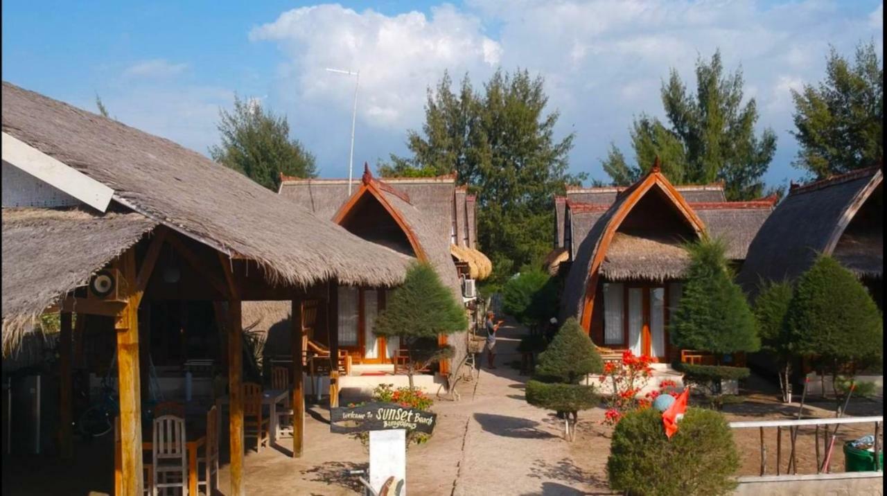 Sunset Beach Bungalow Гили Мено Екстериор снимка
