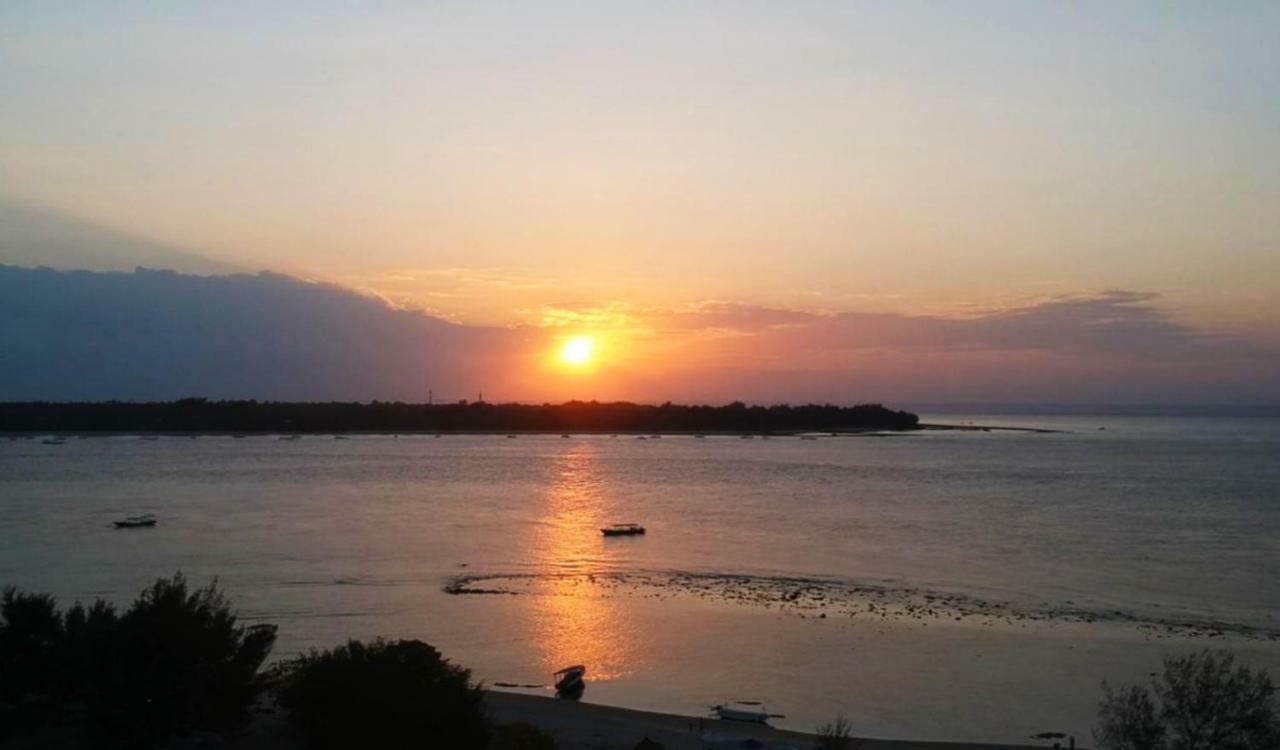 Sunset Beach Bungalow Гили Мено Екстериор снимка