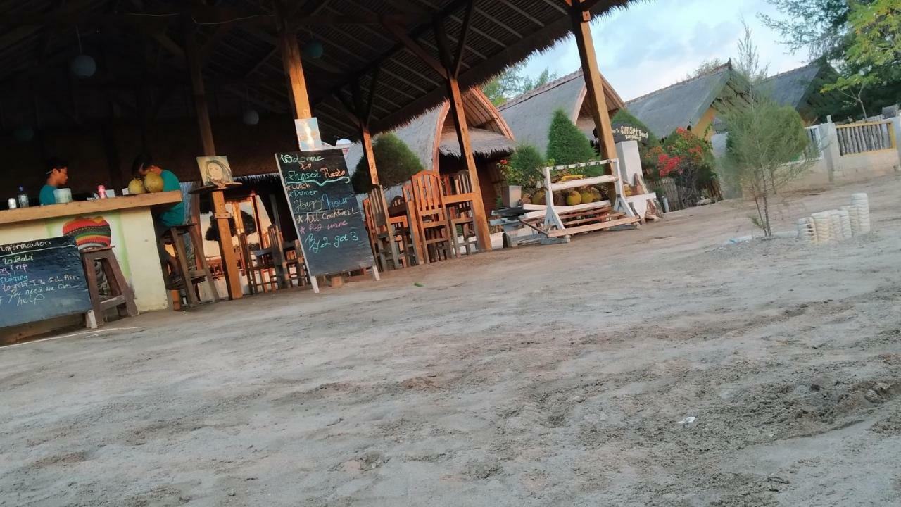 Sunset Beach Bungalow Гили Мено Екстериор снимка